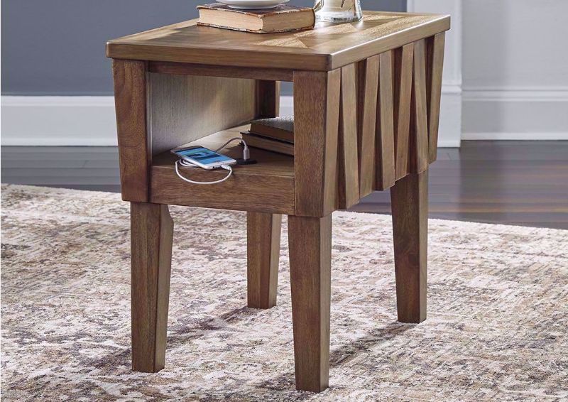 Light Brown Rowenbeck Chairside End Table by Ashley Furniture in a Room Setting | Home Furniture Plus Bedding