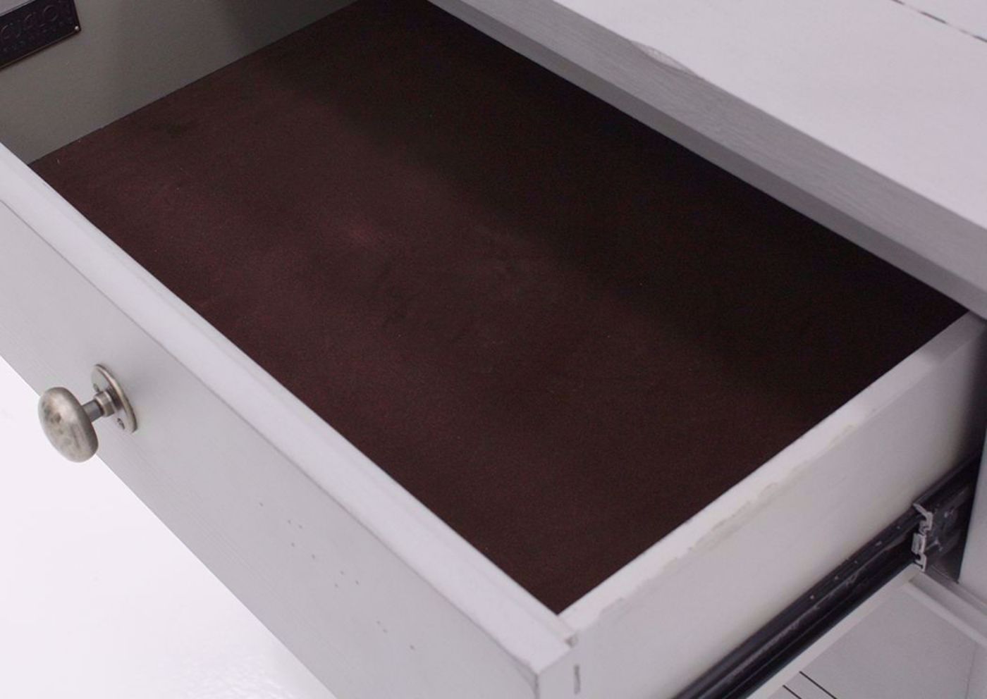 Bellville Chest of Drawers, Gray, Top Felt Lined Drawer | Home Furniture Plus Bedding