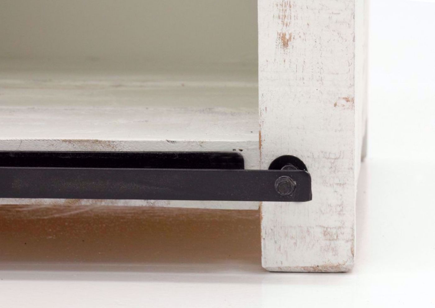 Maverick TV Stand, Foot Detail | Home Furniture Plus Bedding