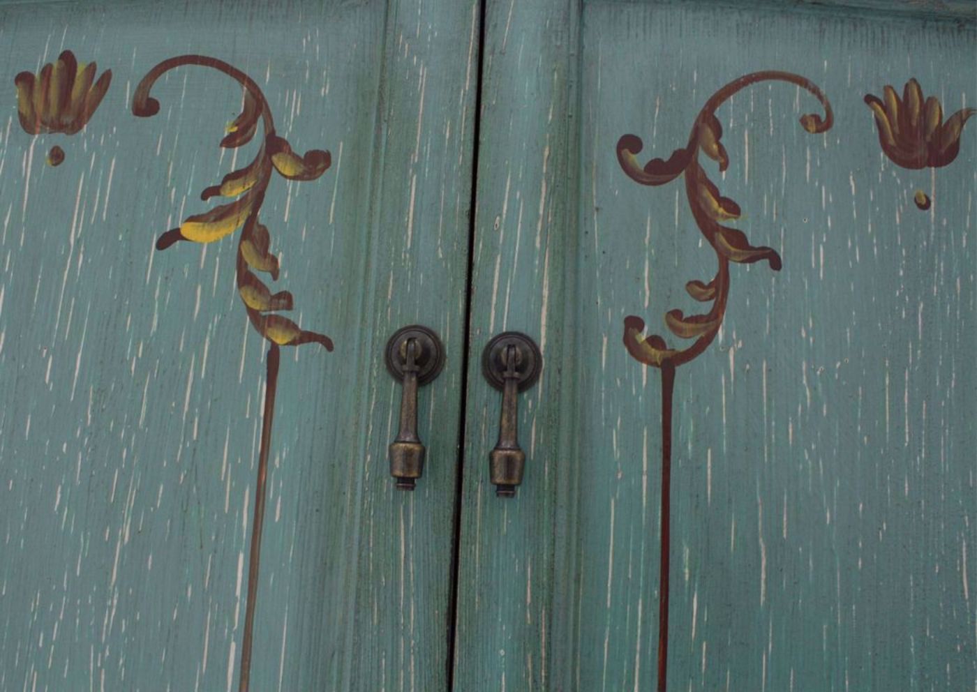 Dearington Coast Cabinet, Teal, Front Decorations | Home Furniture Plus Bedding