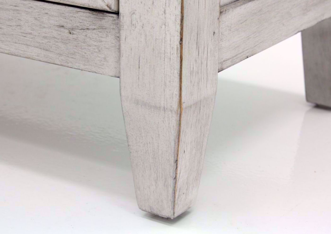 Rustic White Heartland Chesser with Mirror Showing the Leg Detail | Home Furniture Plus Bedding