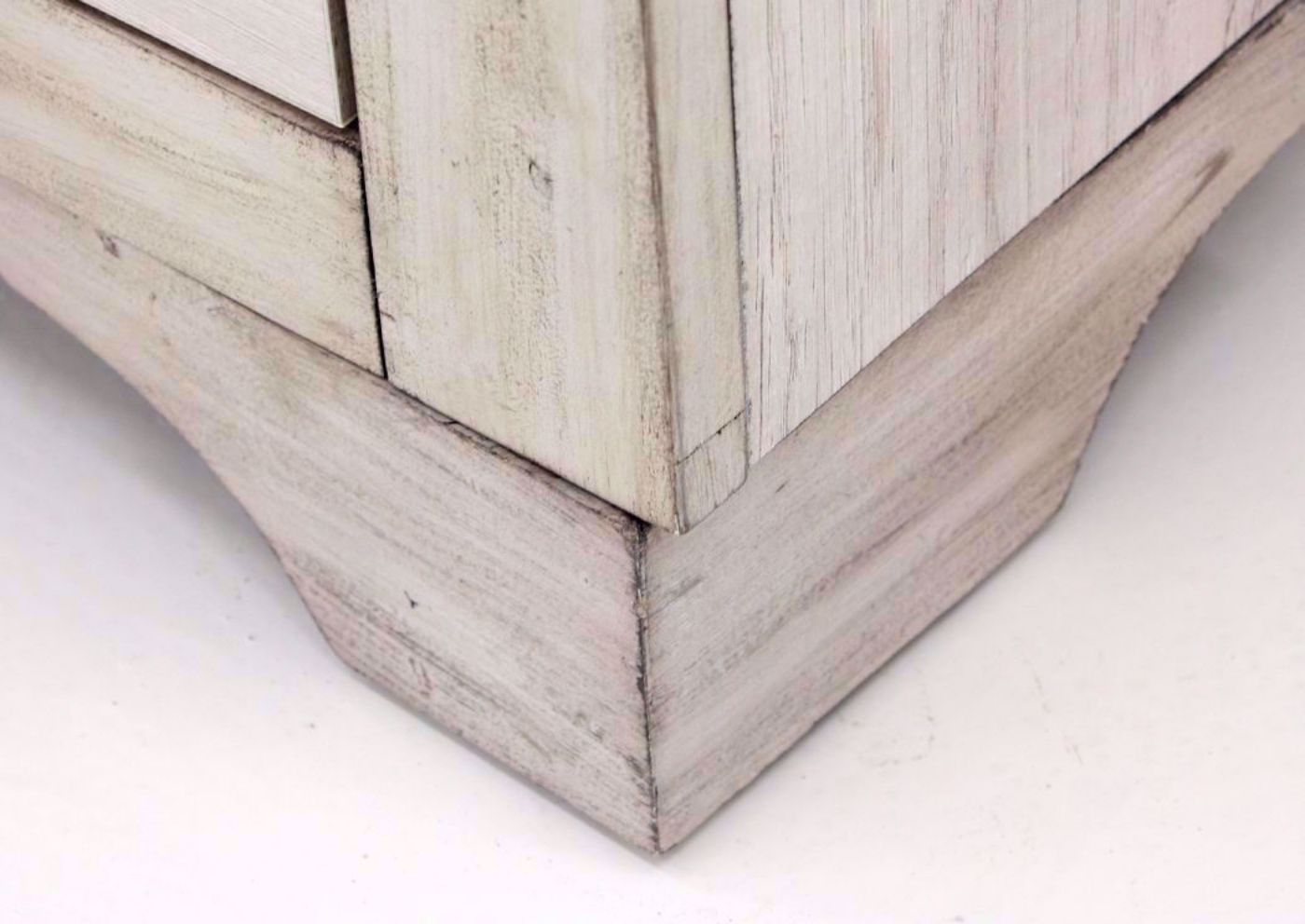 Driftwood Gray Patterson Dresser and Mirror Showing the Foot Detail | Home Furniture Plus Mattress
