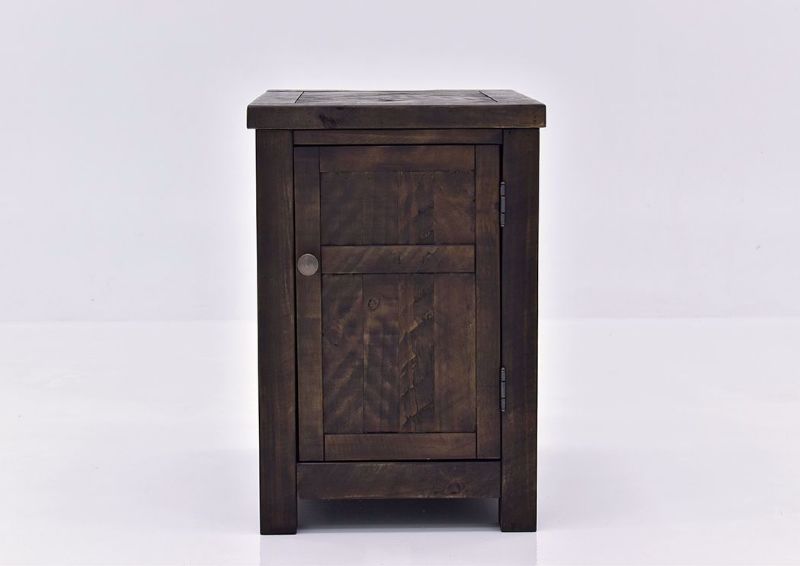 Brown Hillcott Chairside End Table by Ashley Furniture Facing Front | Home Furniture Plus Mattress