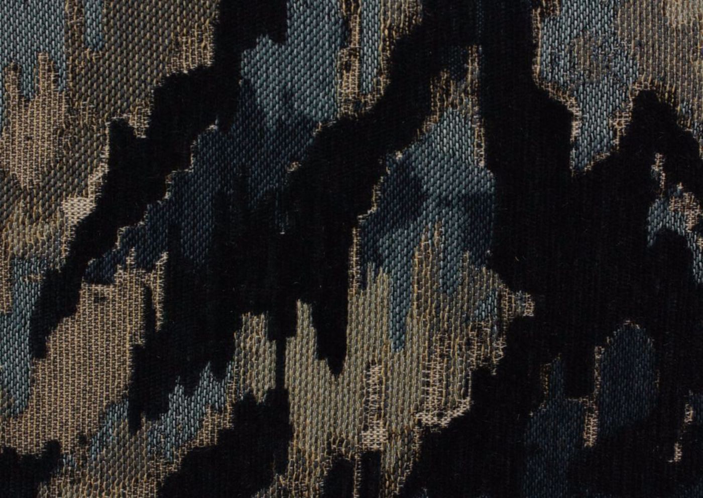 Platinum Gray Homespun Sectional Sofa Showing Multi-Patterned Accent Pillow | Home Furniture Plus Mattress