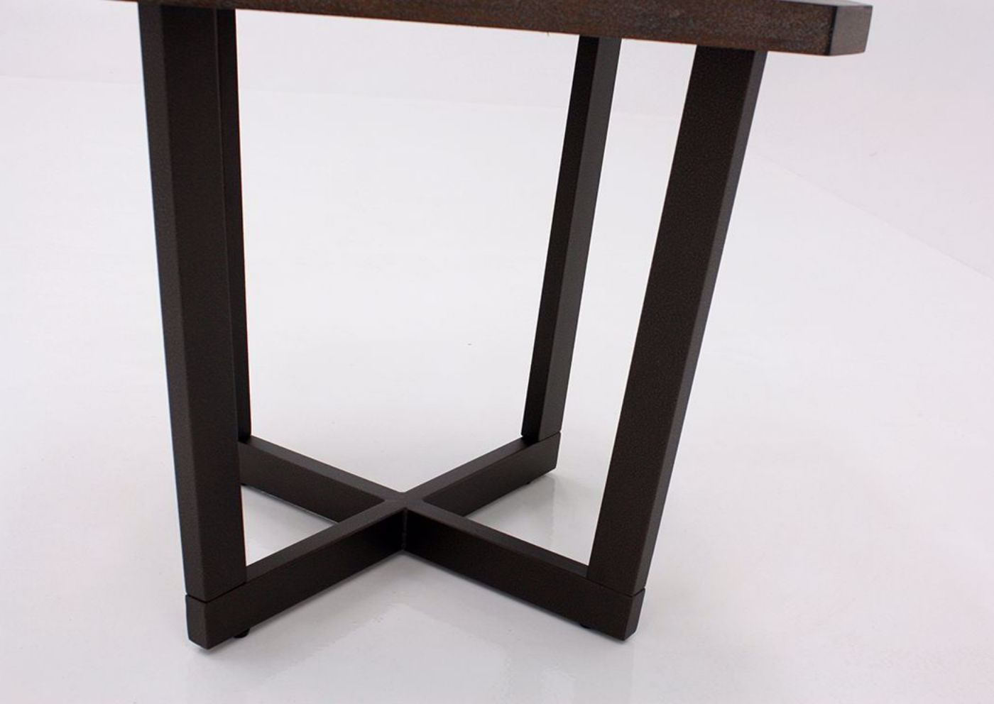 Brown Lane 3 Piece Coffee Table Set by United Showing the End Table Leg Detail | Home Furniture Plus Mattress