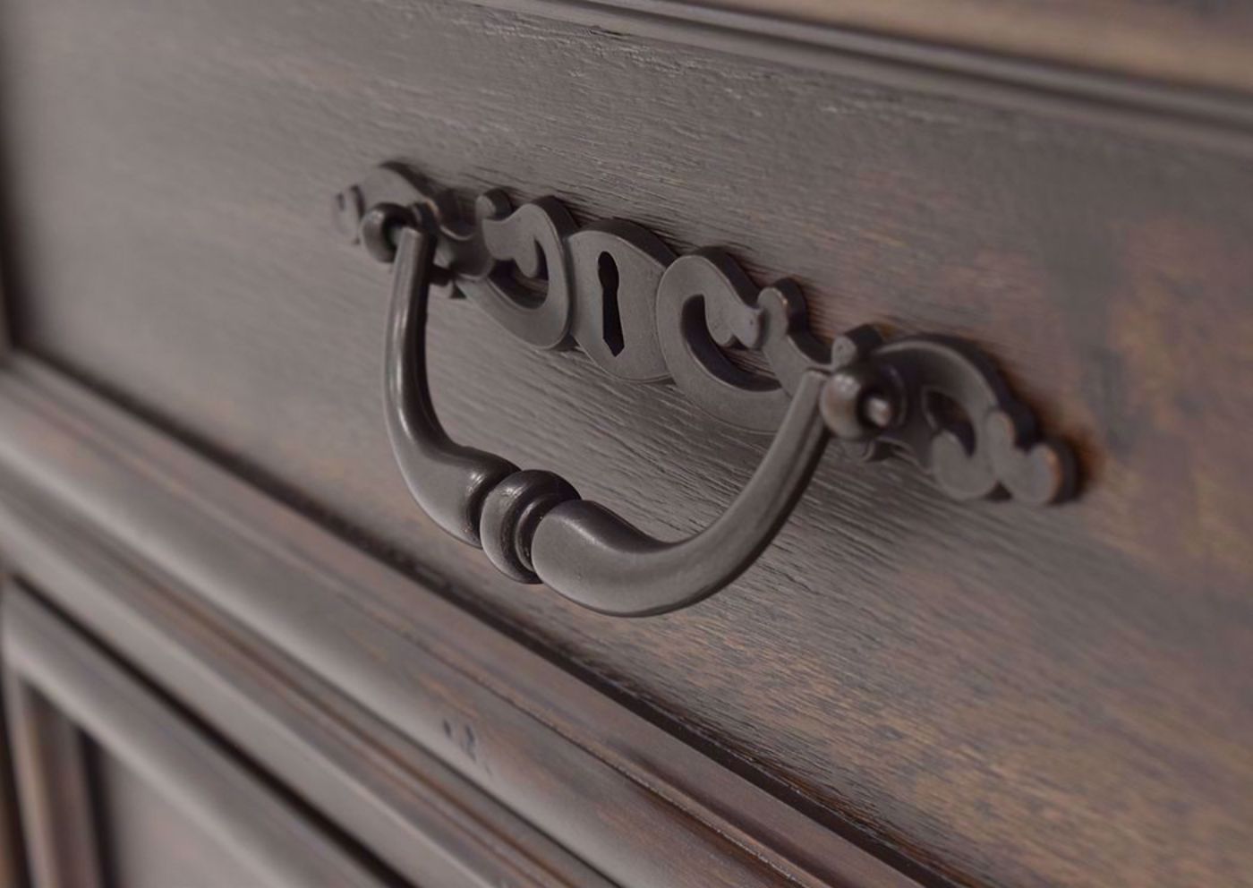 Hickory Brown Casa Grande Dresser with Mirror by Lane Furnishings Showing the Drawer Pull | Home Furniture Plus Mattress