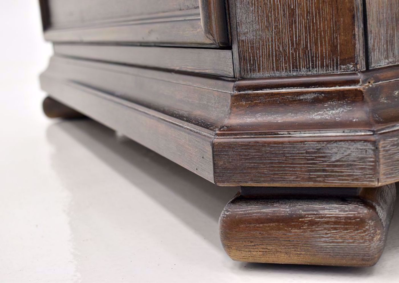 Hickory Brown Casa Grande Chest of Drawers by Lane Furnishings Showing the Foot Detail | Home Furniture Plus Mattress