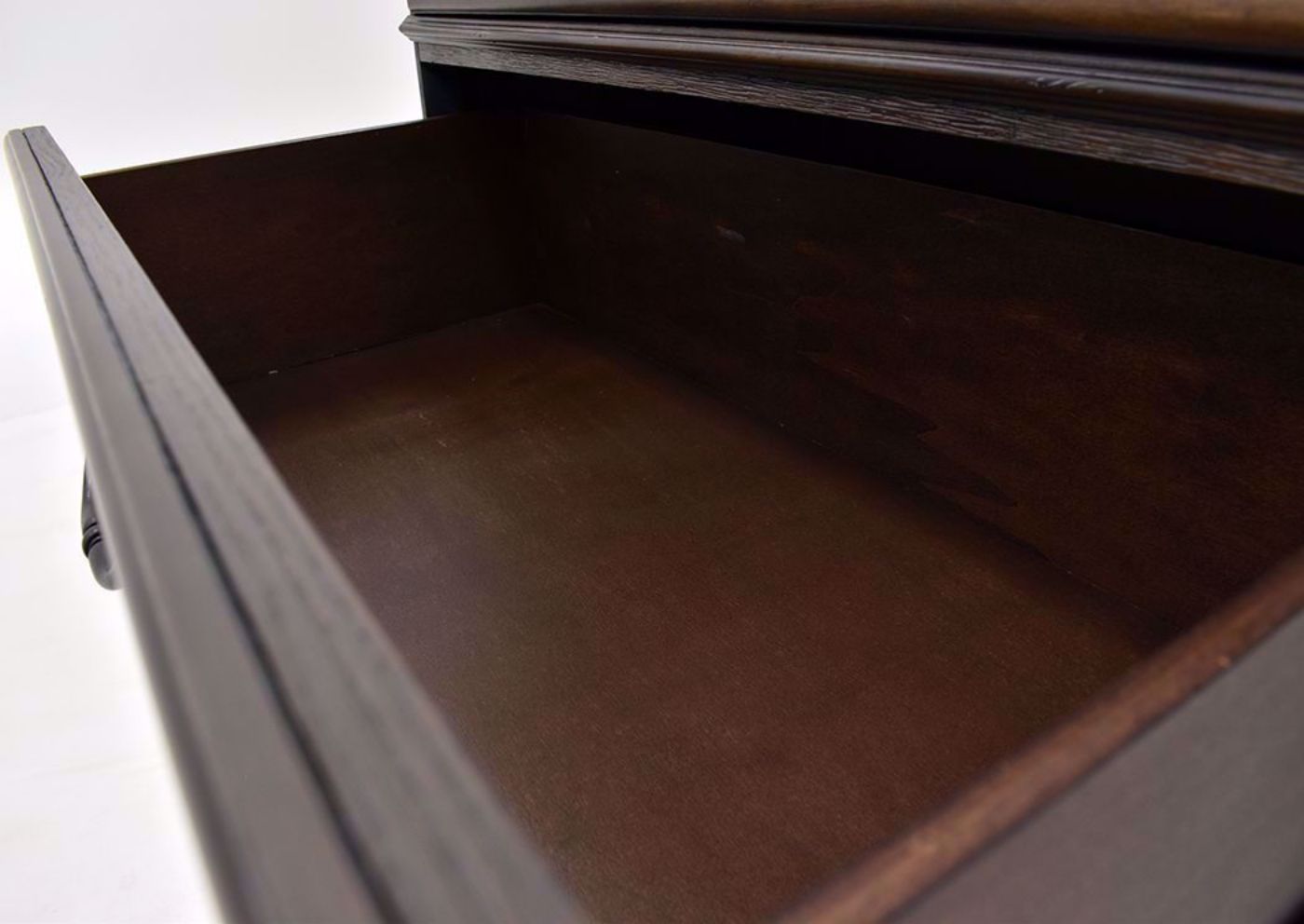 Hickory Brown Casa Grande Chest of Drawers by Lane Furnishings Showing the Drawer Interior Detail | Home Furniture Plus Mattress