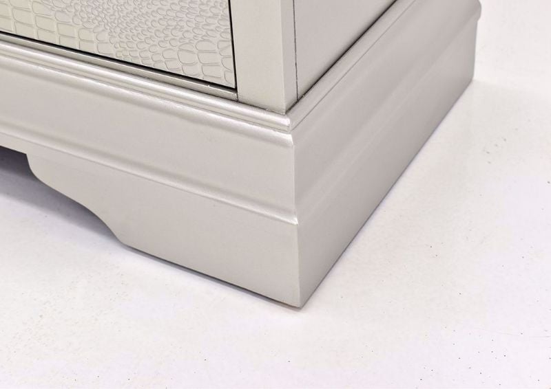 Silver Metallic Amalia Dresser with Mirror by Crown Mark Showing the Foot Detail | Home Furniture Plus Mattress