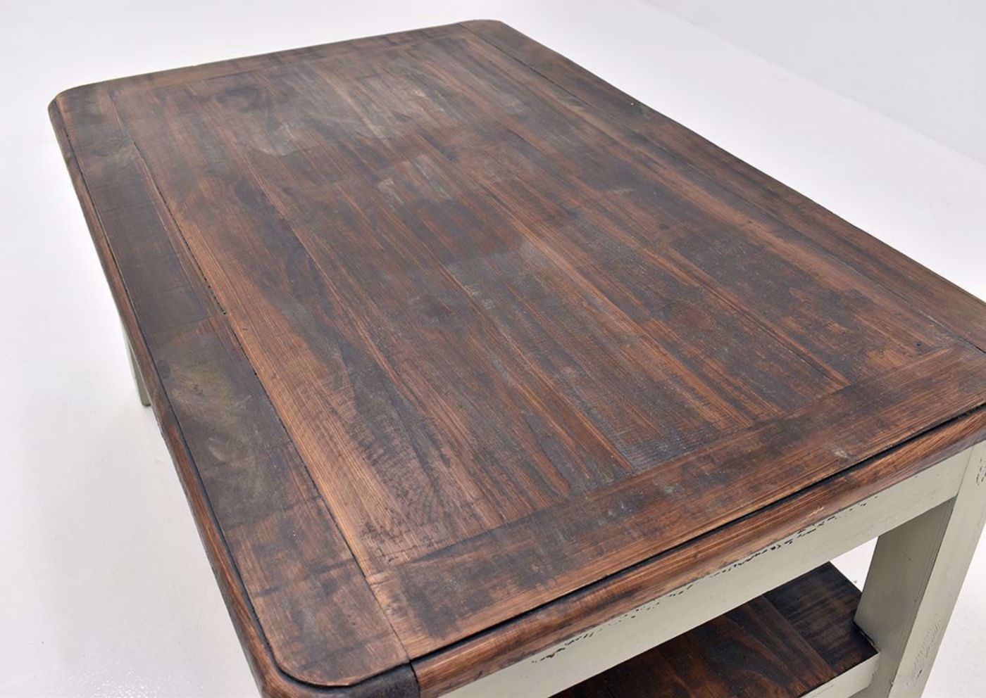 Rustic Gray Sierra Coffee Table by Texas Rustic Showing the Table Top Detail | Home Furniture Plus Mattress