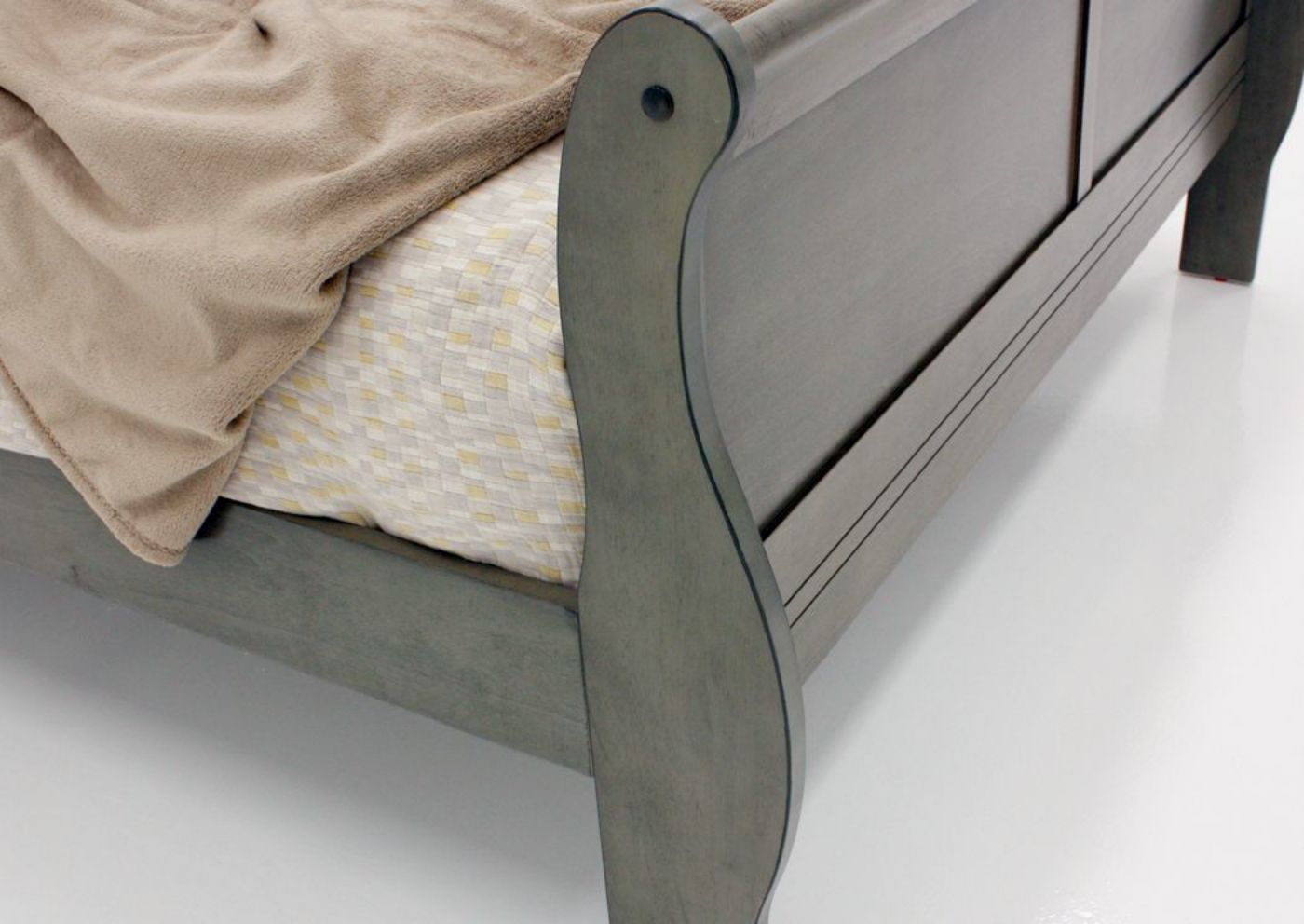Picture of Louis Philippe Full Size Bed - Gray