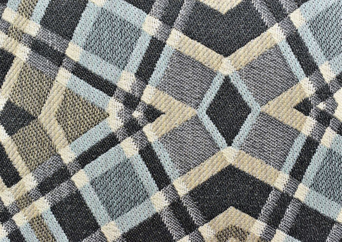 Light Gray Crosby Loveseat by Franklin Furniture Showing the Patterned Accent Pillow Detail, Made in the USA | Home Furniture Plus Bedding