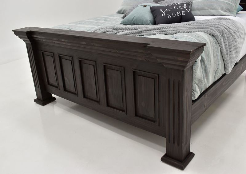 Dark Brown Chalet King Size Panel Bed by Vintage Furniture Showing the Footboard Detail View | Home Furniture Plus Bedding