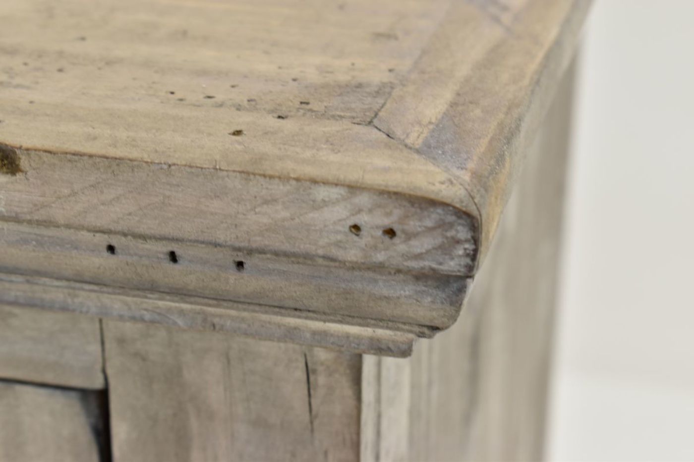 Gray Westgate Buffet Cabinet by Vintage Furniture Showing the Wood Finish Detail | Home Furniture Plus Bedding