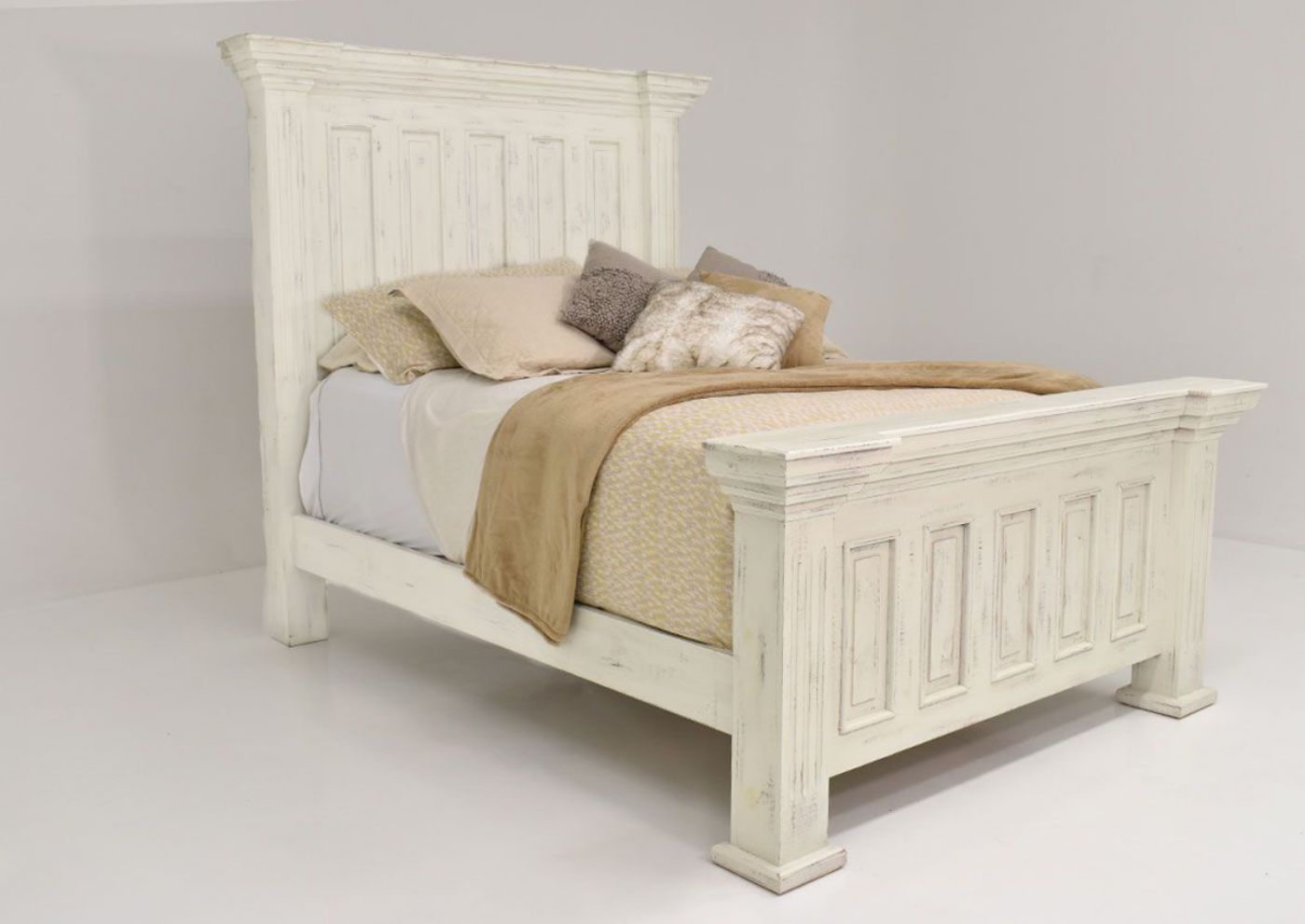 Picture of Chalet Queen Size Panel Bed - White