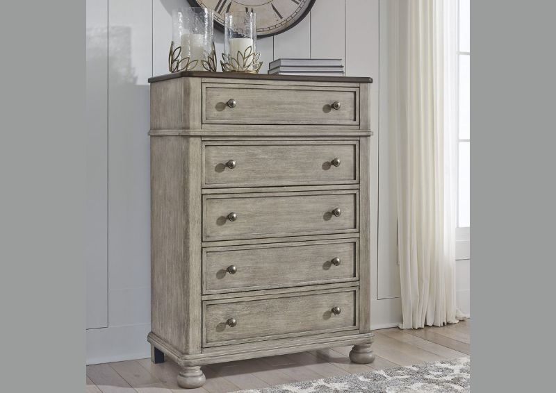 Slightly Angled Room View of the Falkhurst 5 Drawer Chest of Drawers by Ashley Furniture | Home Furniture Plus Bedding