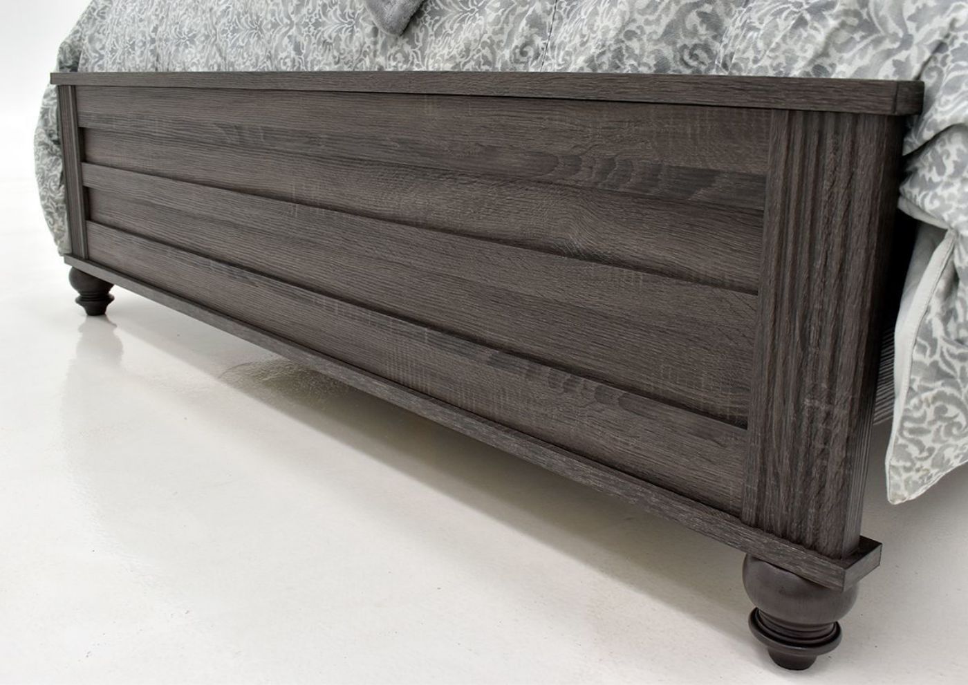 Gaston Queen Size Bed by Crown Mark in Gray Finish angle footboard view | Home Furniture Plus Bedding