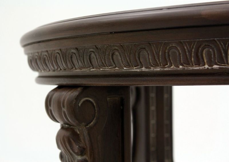 Carved Table Edge Detail on the Charmond Round End Table by Ashley Furniture | Home Furniture Plus Bedding