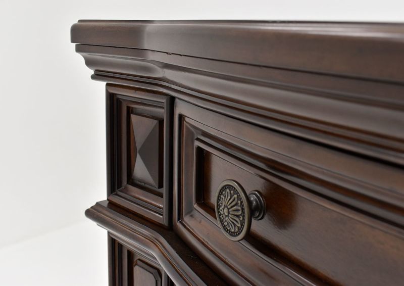 Close Up View of the Knob Hardware on the Plaza Chest of Drawers in Brown by Avalon Furniture | Home Furniture Plus Bedding