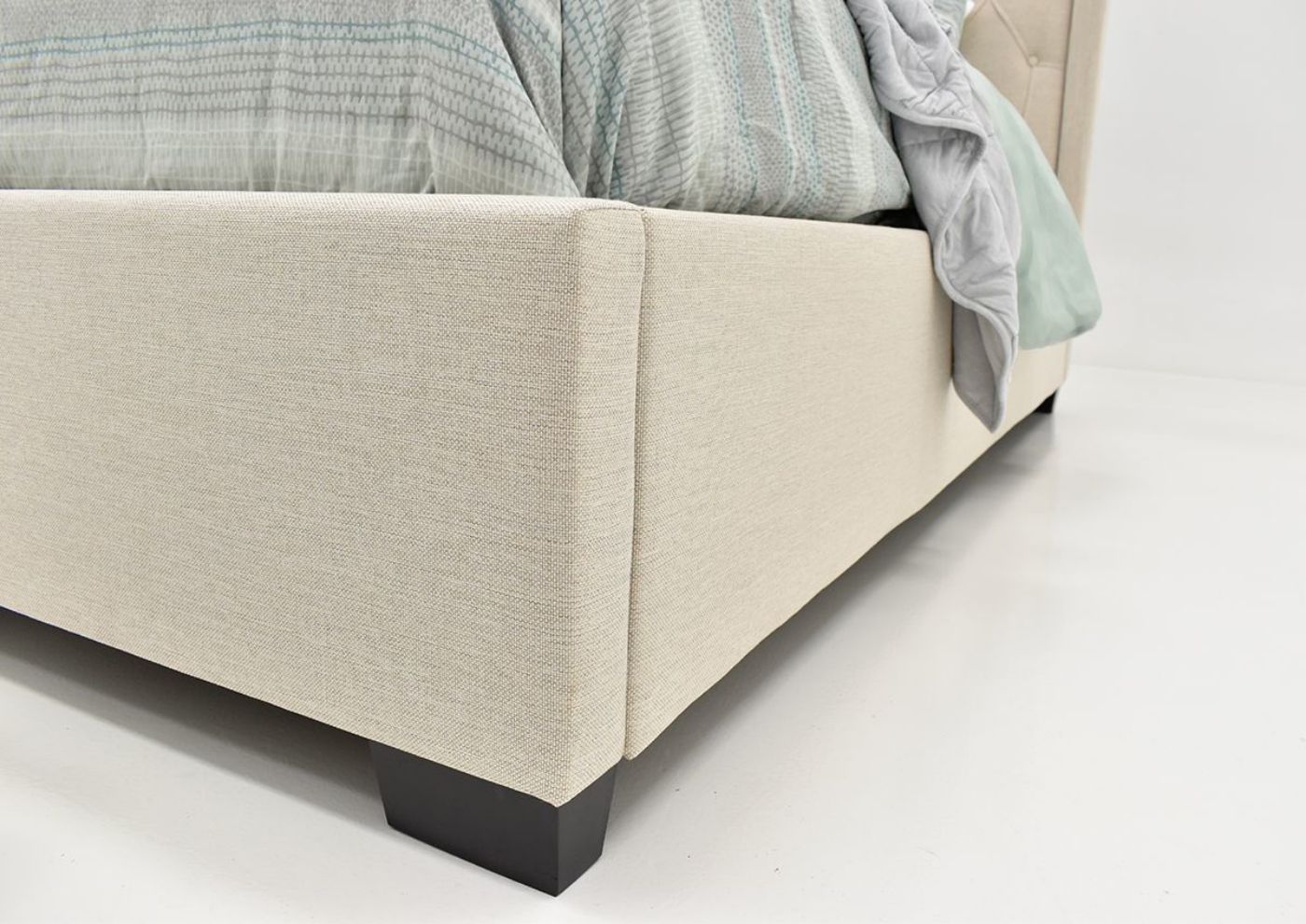 Picture of Kaitlyn Queen Bed - Taupe