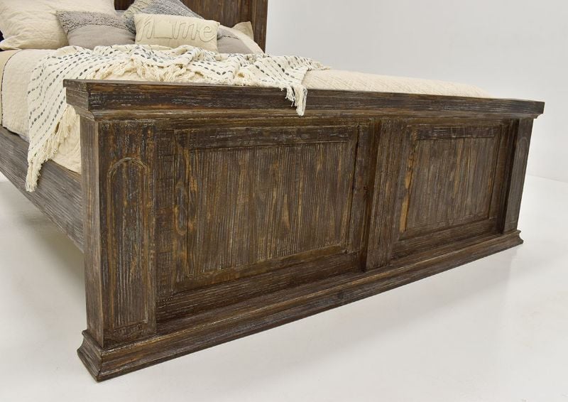 Barnwood Brown Vienna King Size Bedroom Set by Vintage Furniture Showing the Footboard | Home Furniture Plus Bedding