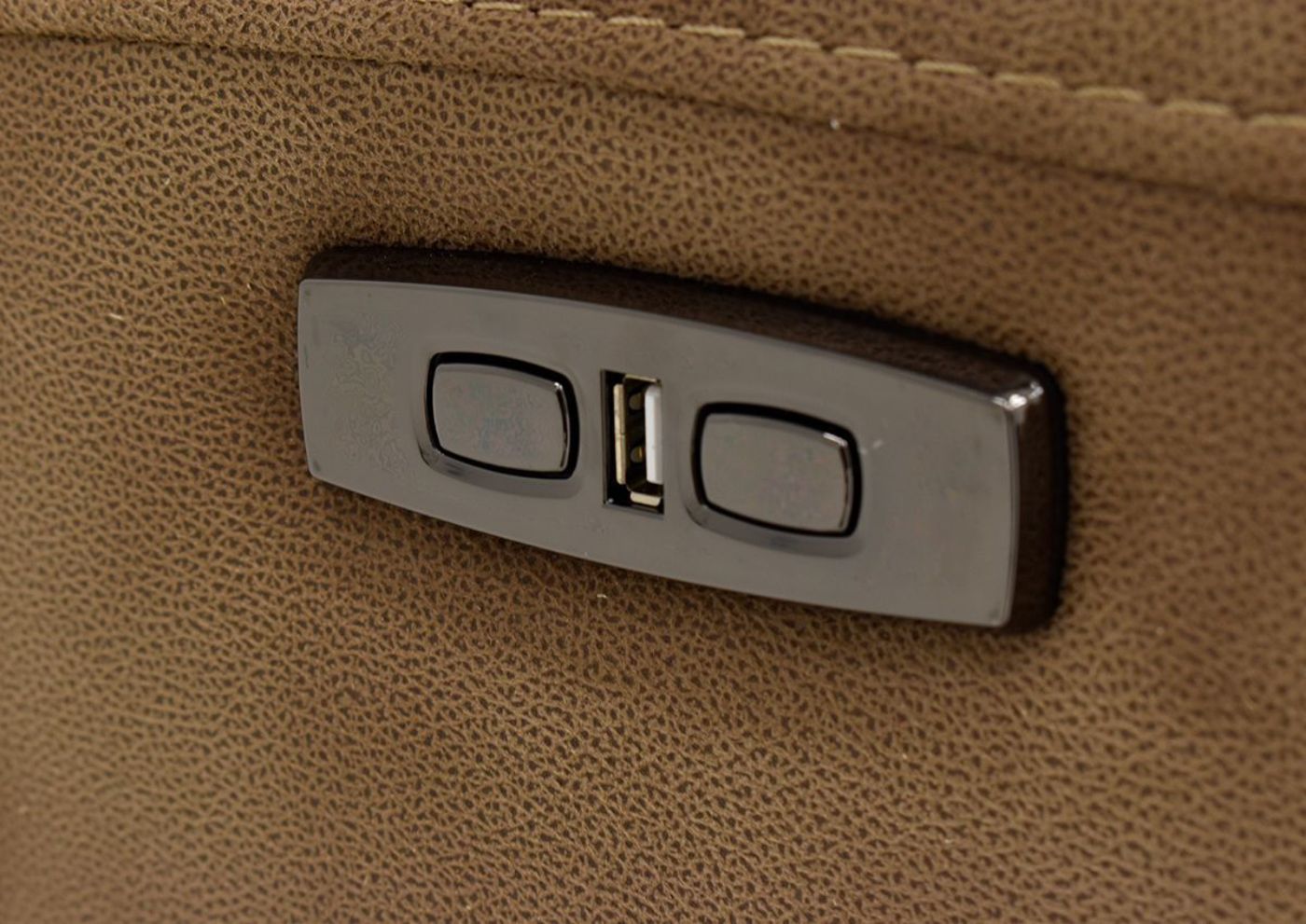 Close Up  View of the Power Buttons and USB Port on the Maxwell POWER Reclining Sectional Sofa in Brown by KUKA Home | Home Furniture Plus Bedding