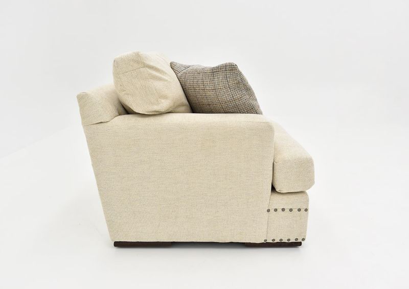 Side View of the Everette Accent Chair in Off-White by Klaussner | Home Furniture Plus Bedding