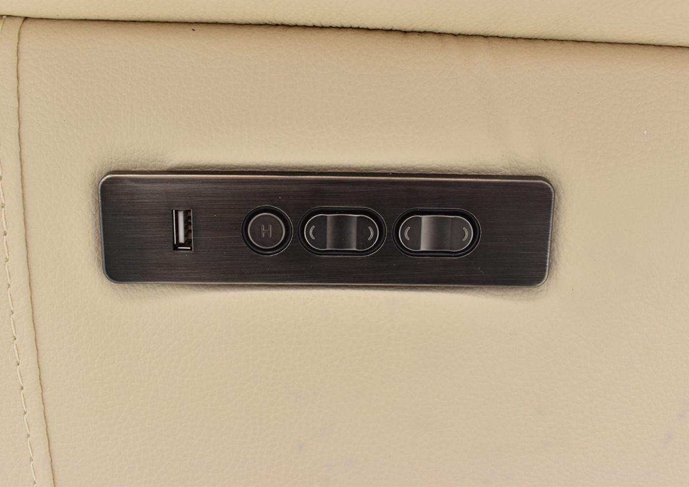 Pinson Power Activated Recliner, Off White, Close Up of Power Controls and USB Port | Home Furniture Plus Bedding