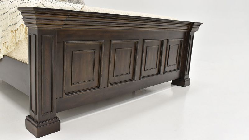 Close Up Footboard  View of the Big Valley King Size Bed in Brown by Liberty Furniture | Home Furniture Plus Bedding