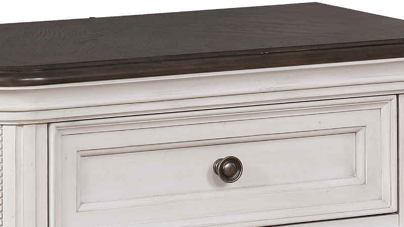 Close up of the Top Drawer Knob on the White Keystone Nightstand| Home Furniture Plus Mattress