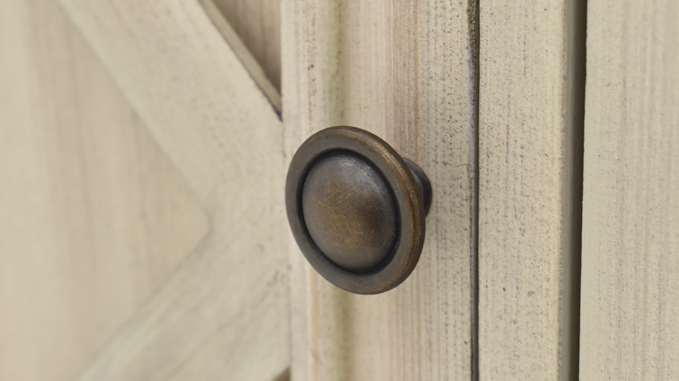Gates 3 Door Cabinet Door Knob | Home Furniture Plus Bedding