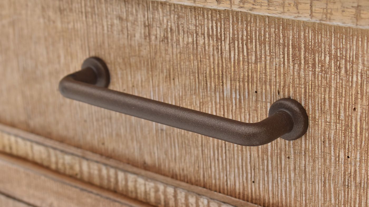 Picture of Carla Queen Panel Bedroom Set - Woodsmoke Gray