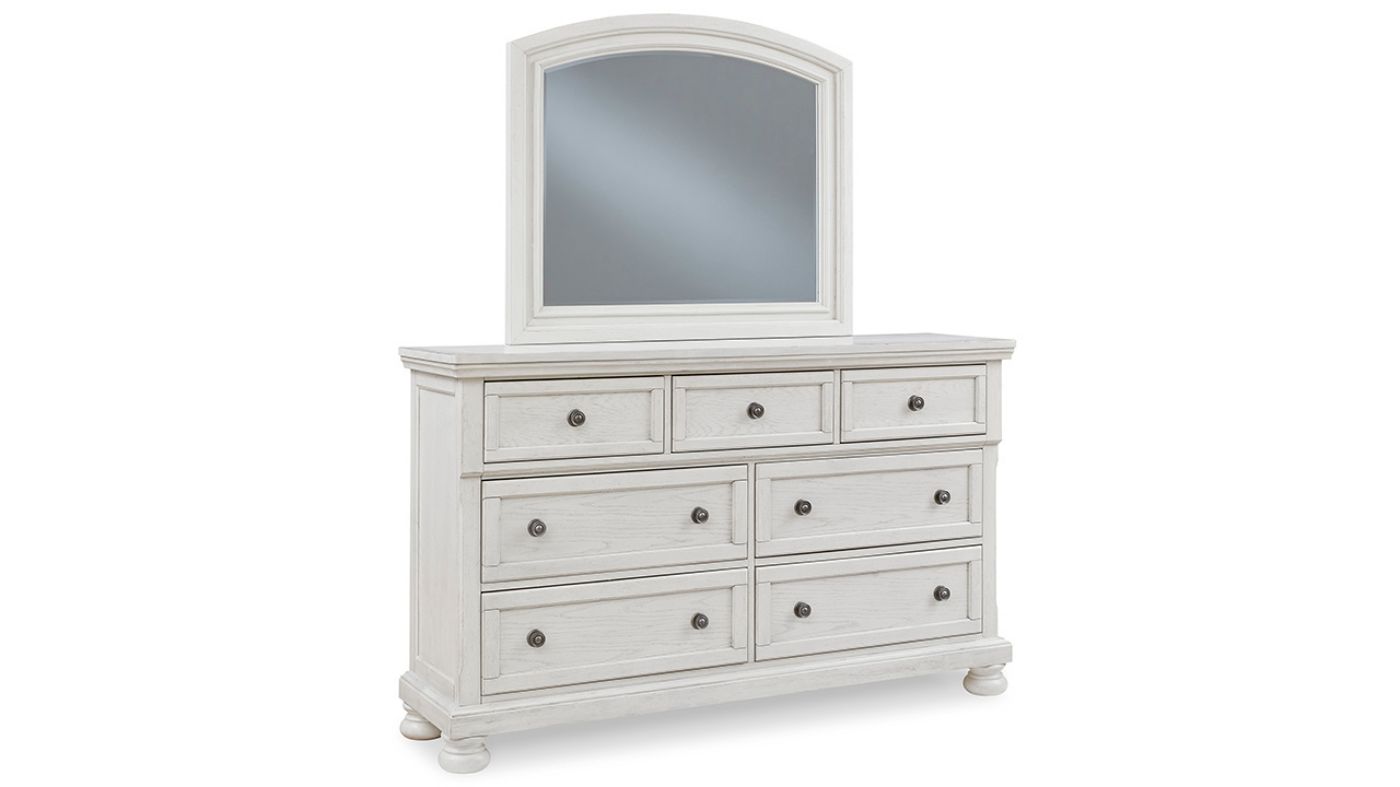 Picture of Robbinsdale Queen Panel Bedroom Set - White