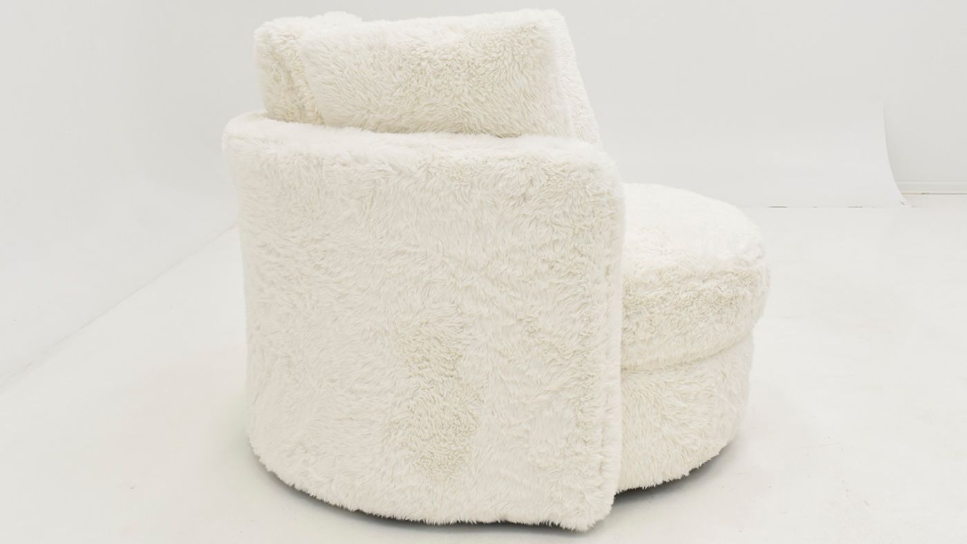 Picture of Yakety Yak Swivel Chair - White