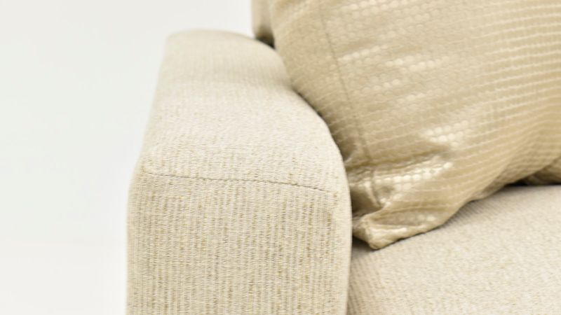 Picture of Hyde Park Loveseat - Off White