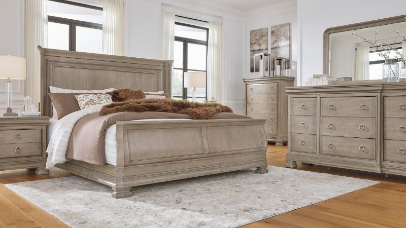 Picture of Lexorne Park King Panel Bedroom Set - Gray