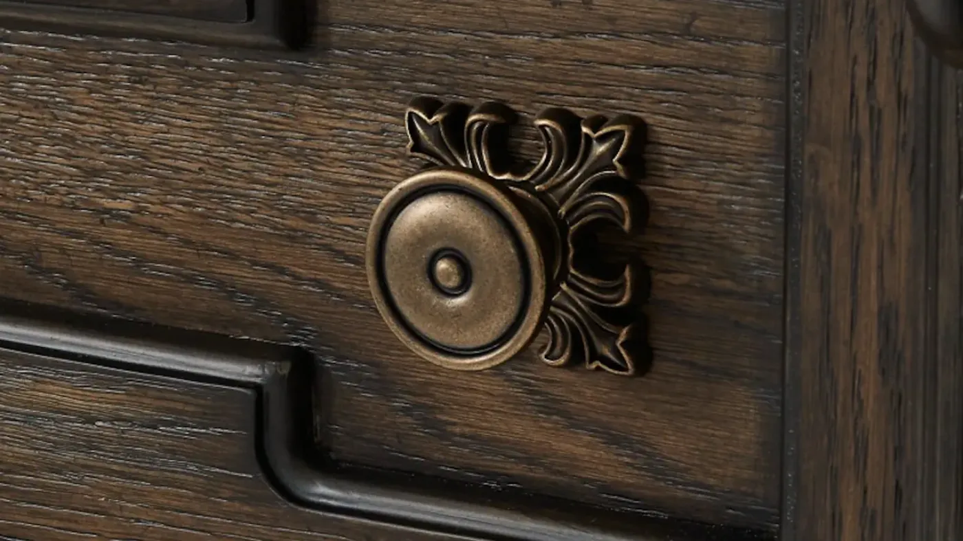 Picture of Maylee Chest
