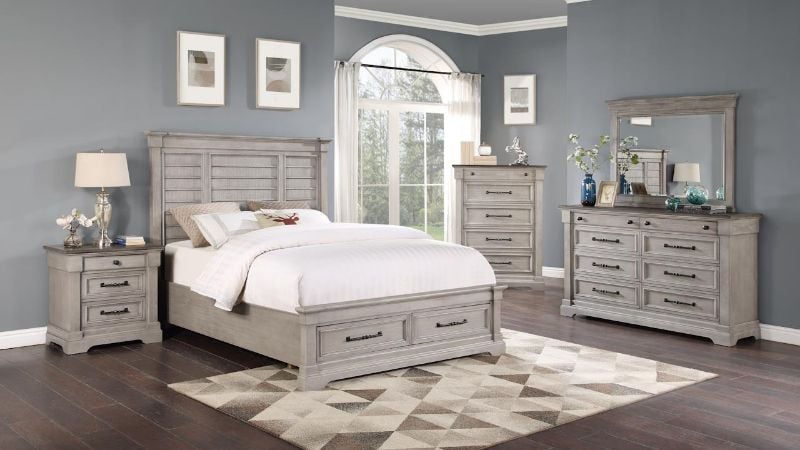 Picture of Woodbridge Queen Bedroom Set