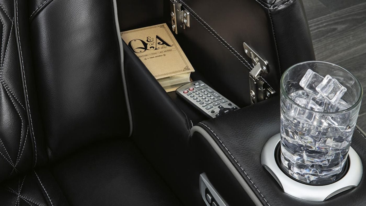 Picture of Boyington Power Leather Sofa - Black