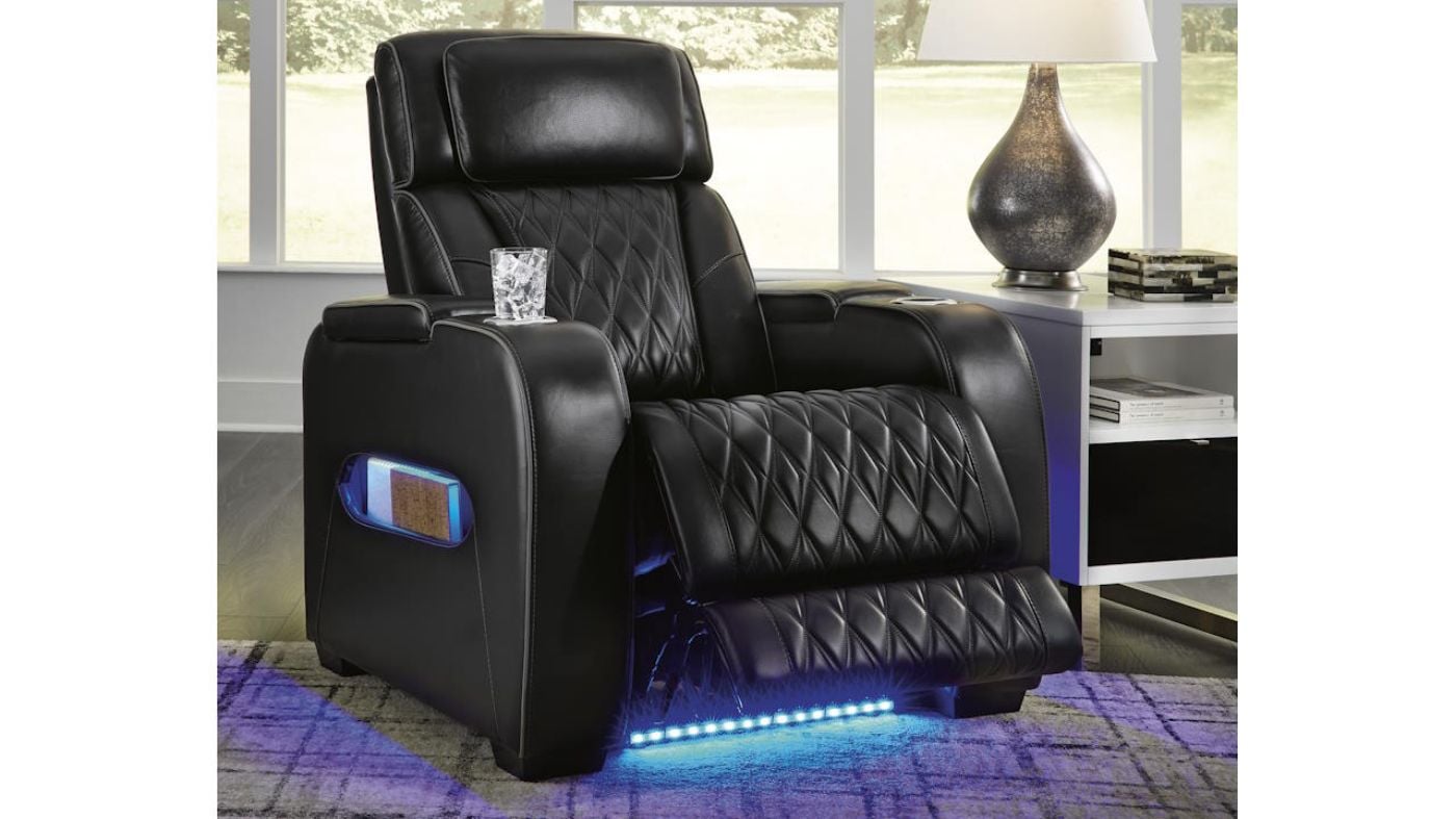 Picture of Boyington Power Leather Recliner - Black