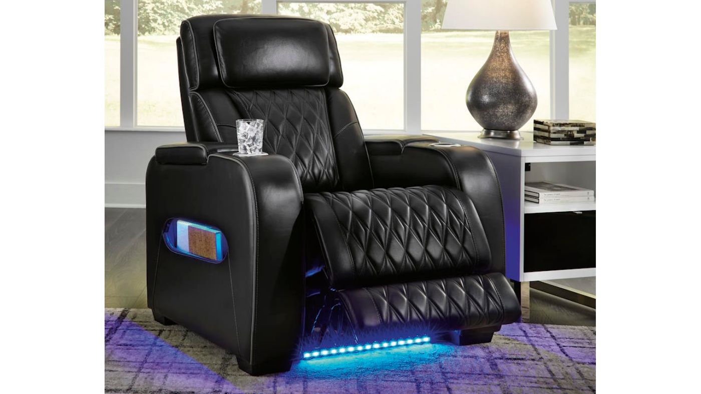 Picture of Boyington Power Recliner - Black