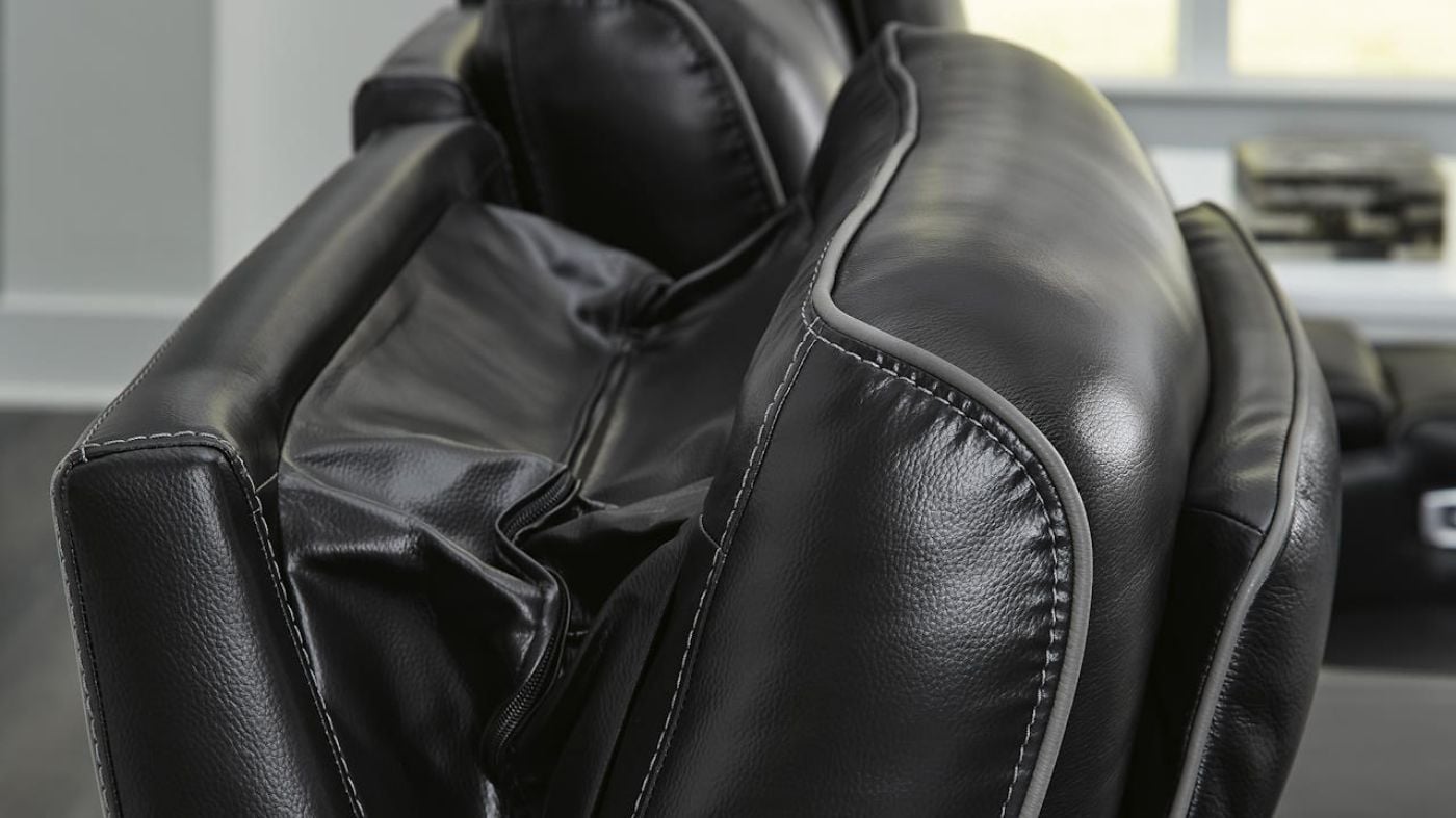 Picture of Boyington Power Leather Recliner - Black