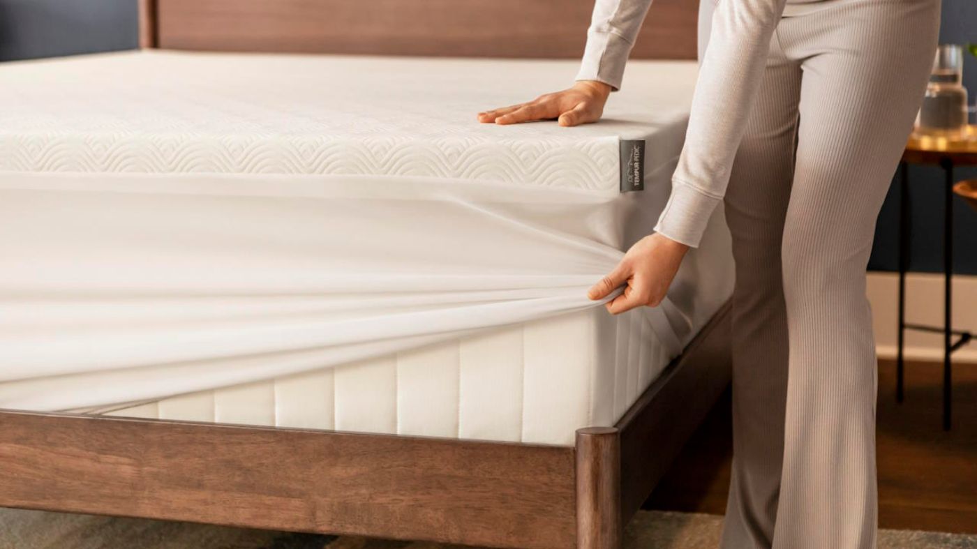 Picture of Tempur-Cloud Bed Topper - Queen