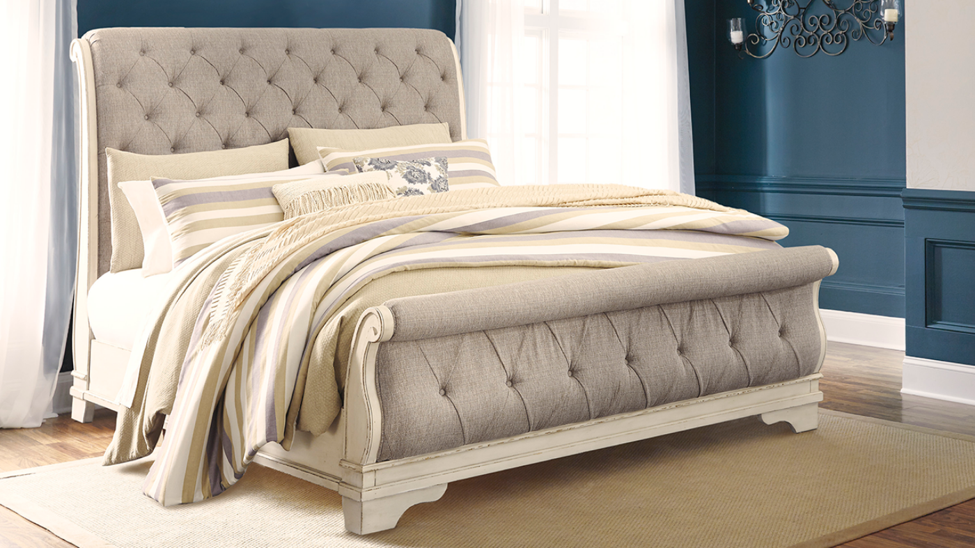 Picture of Realyn Queen Sleigh Bed - Off White