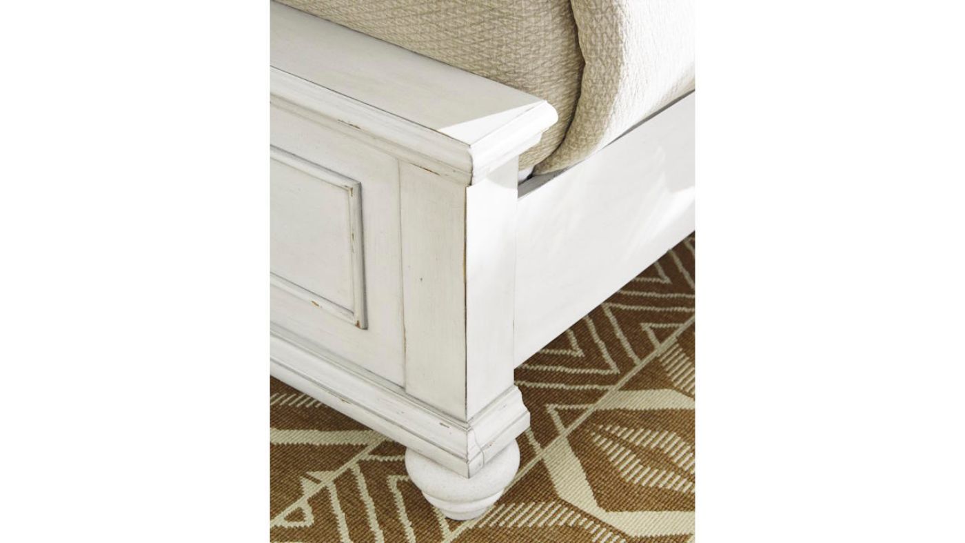 Picture of Kanwyn Queen Panel Bed - White