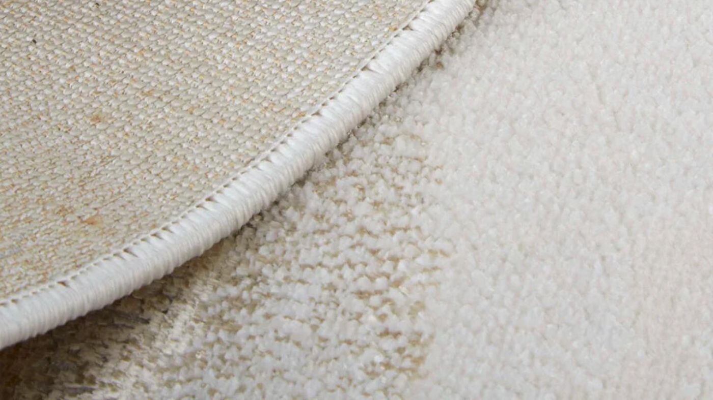 Picture of Aura Medium Rug - Beige/Gold