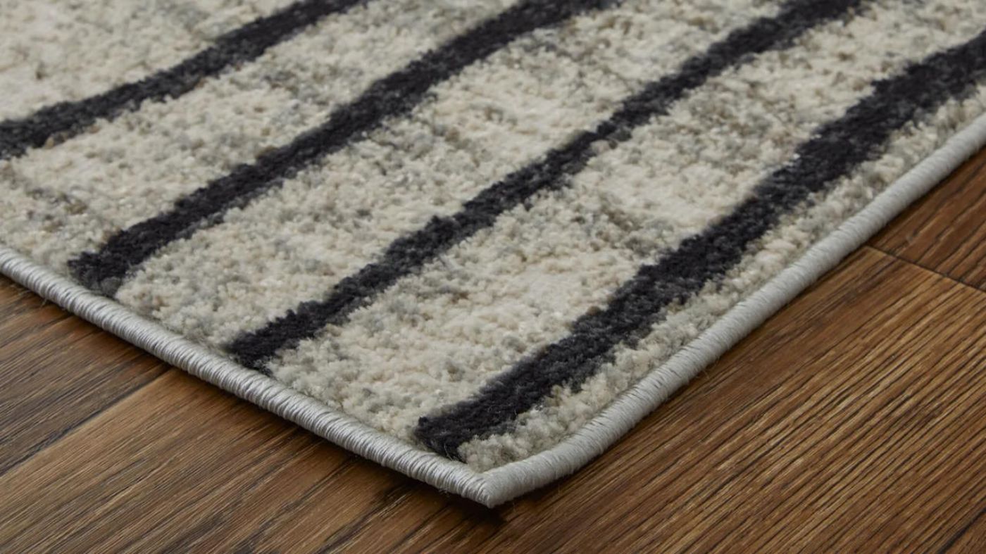 Picture of Kano Medium Rug - Ivory & Charcoal