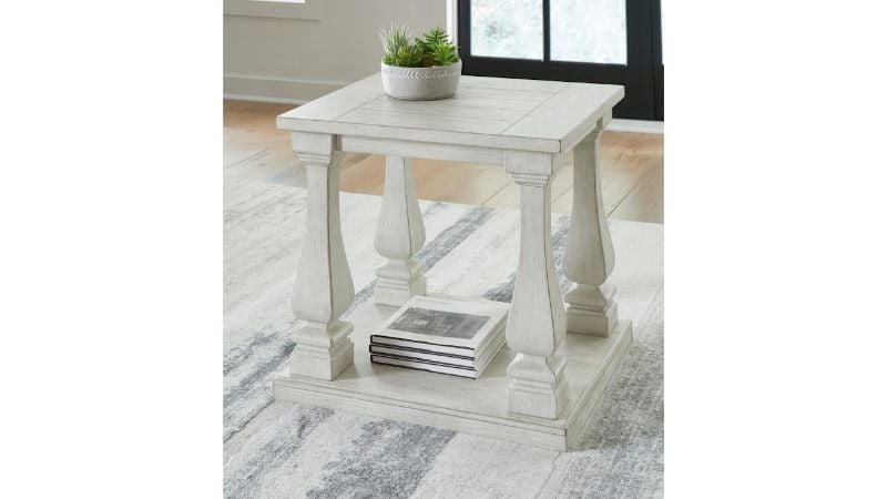 Picture of Arlendyne End Table - White