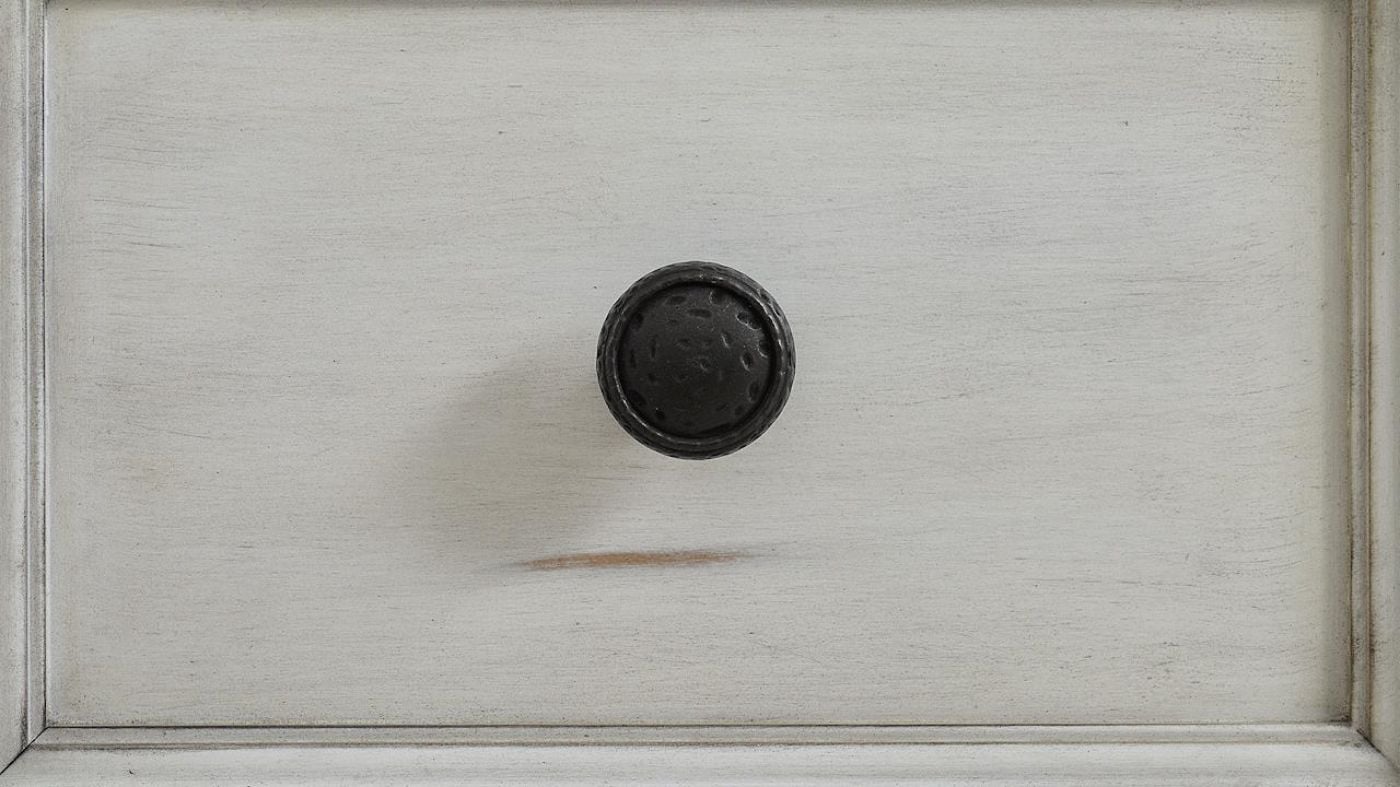 Picture of McCoy Queen Storage Bedroom Set