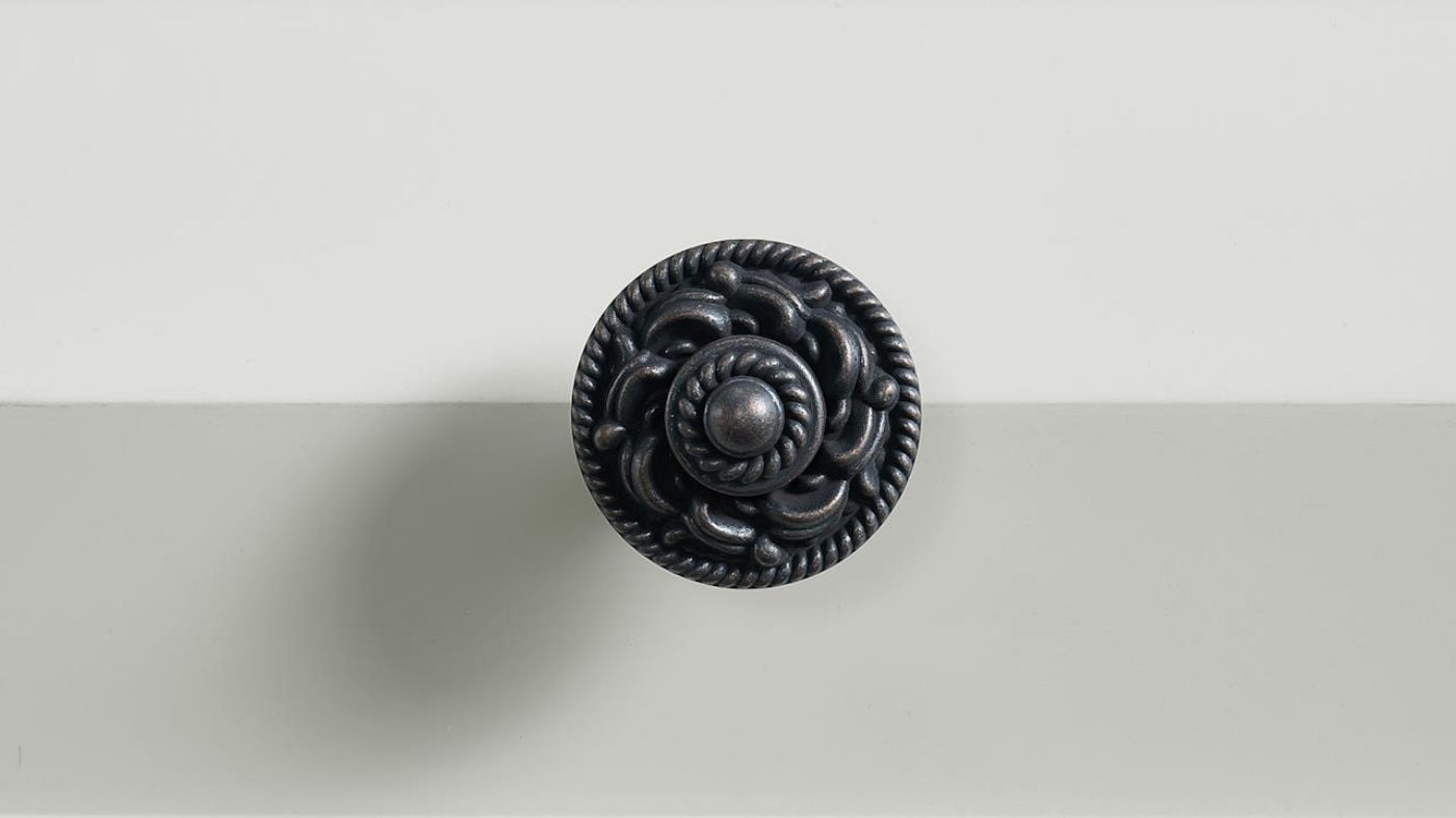 Picture of Bridgestone King Panel Bedroom Set - White